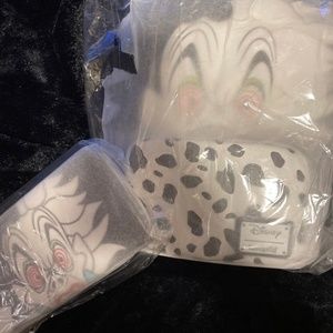 Loungefly Cruella Classic Bag & Wallet